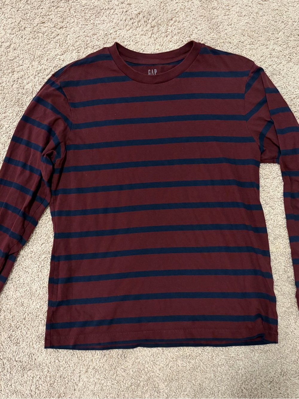GAP Men's Long-Sleeve Striped Crewneck — Burgundy & Navy